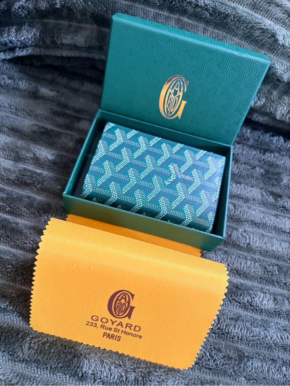 Goyard Teal Chevron Card Holder with Box